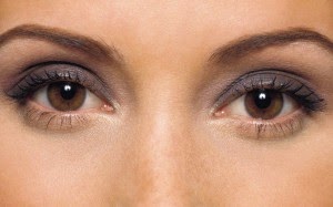 536ae-hazel-eyes-makeup-image-4-300x187
